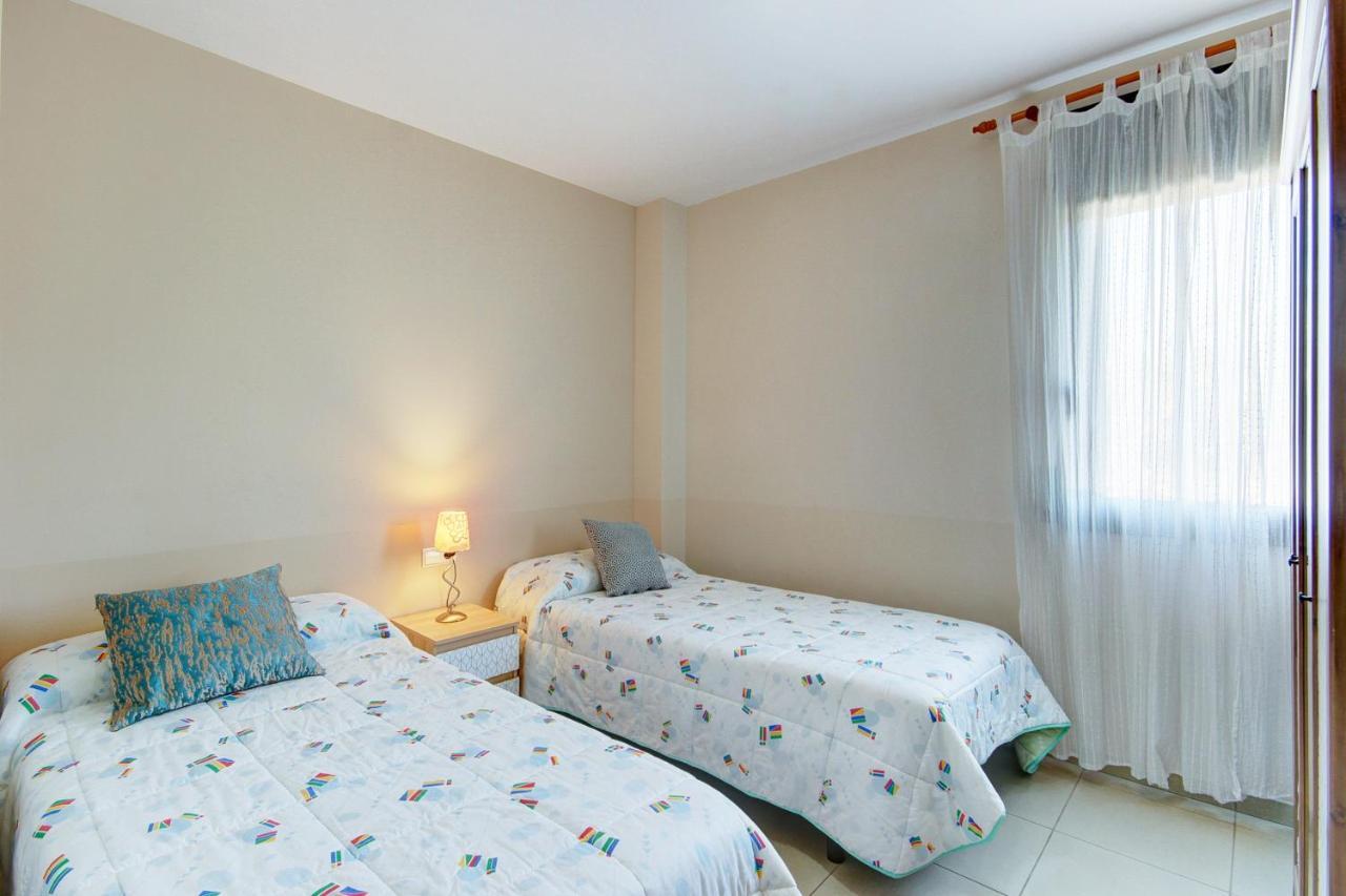 Mileni 2 2 1 1 - Barneda Premium Daire Roses Dış mekan fotoğraf